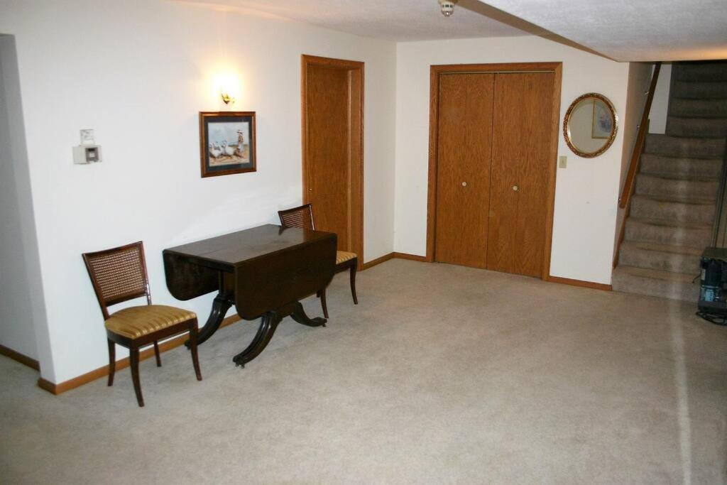 Private Guest Suite On The Portage Lakes Akron Exterior foto